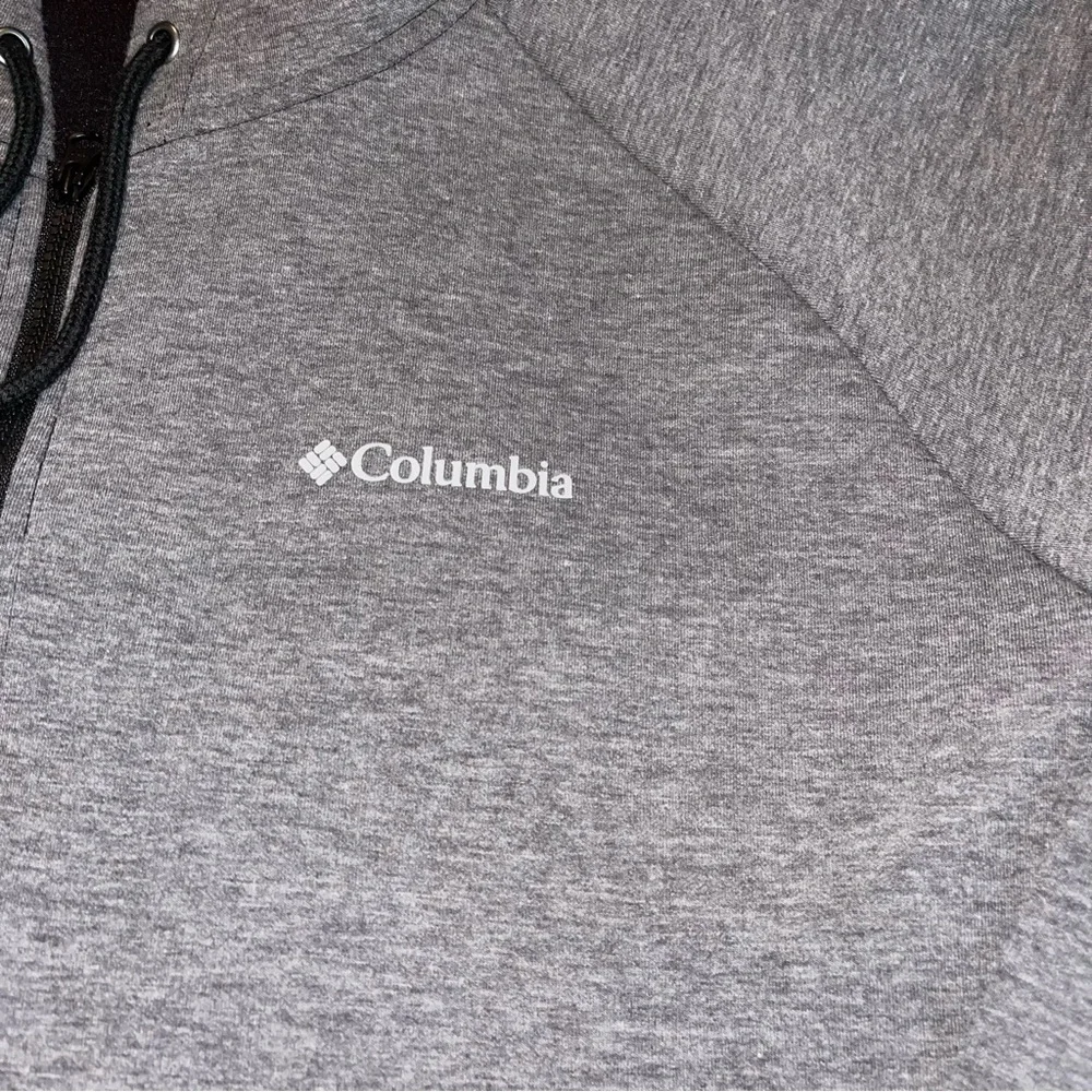Columbia Men’s Zip Up Fleece Jacket Size XL Grey Omni-Wick Material Lightweight - Picture 3 of 5